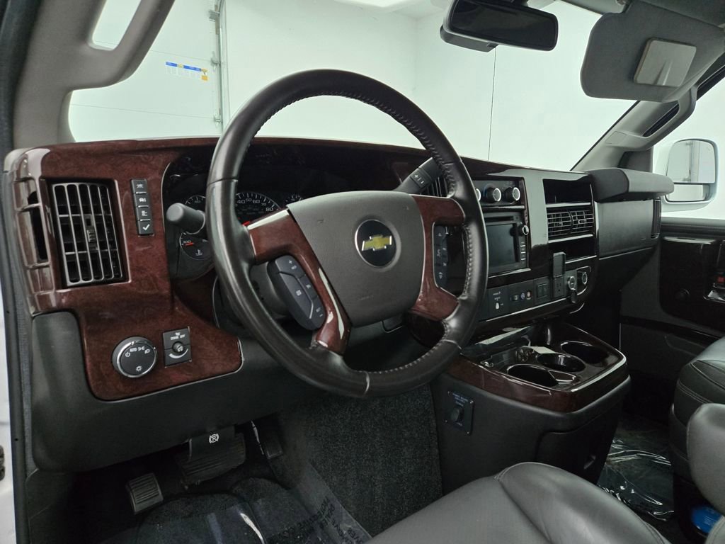 Used 2021 Chevrolet Express 2500 w/ Enhanced Convenience Package image 16