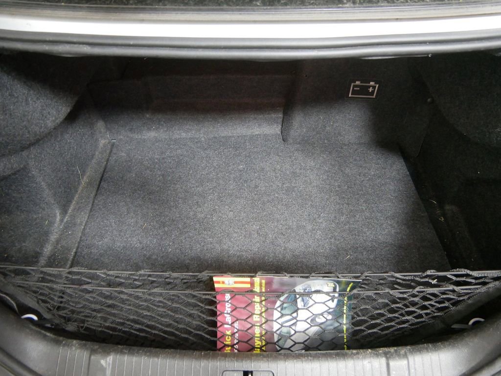 Used 2015 Buick LaCrosse Leather FWD image 4