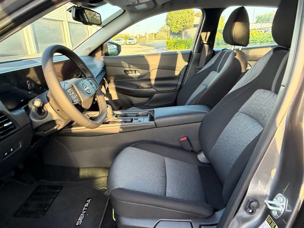 New 2026 Nissan Sentra SV w/ SV Convenience Package FWD image 10
