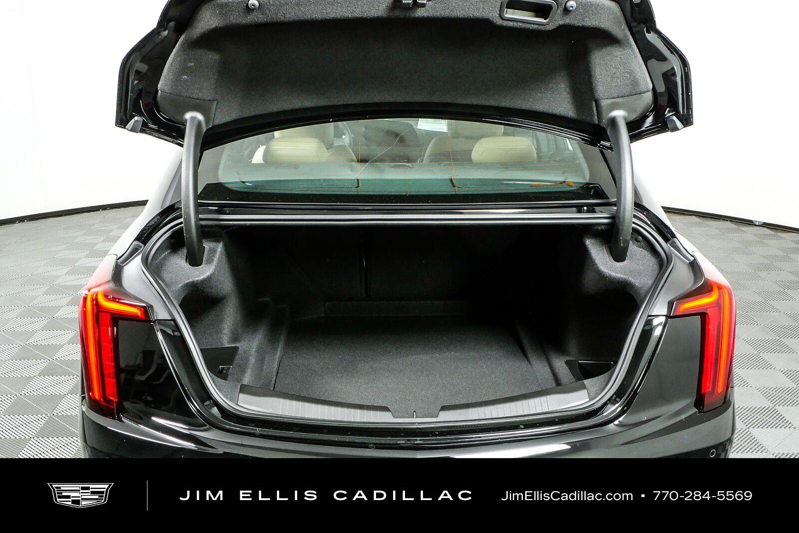 New 2026 Cadillac CT5 Premium Luxury w/ Technology Package RWD image 31