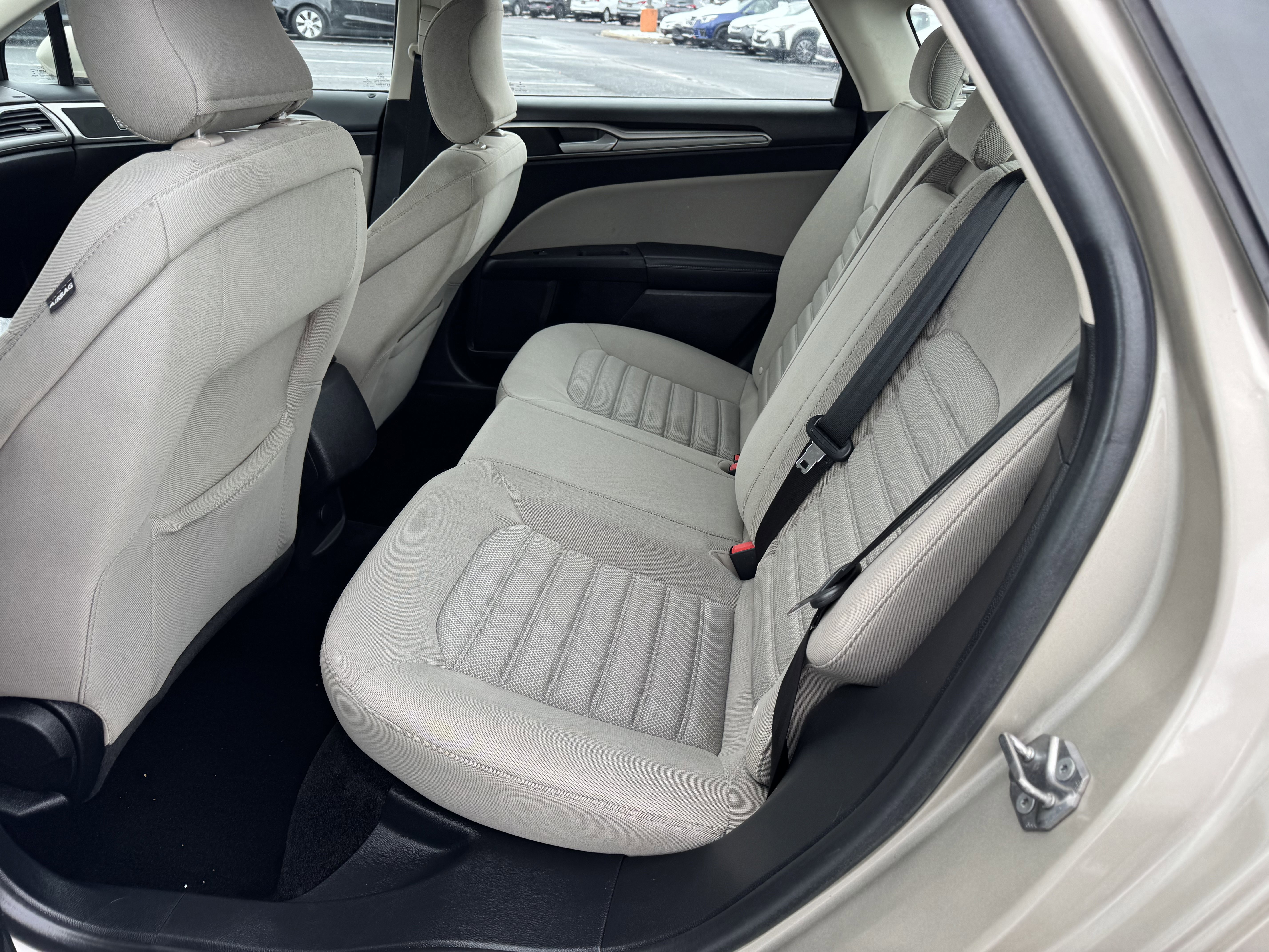 Used 2018 Ford Fusion S image 15