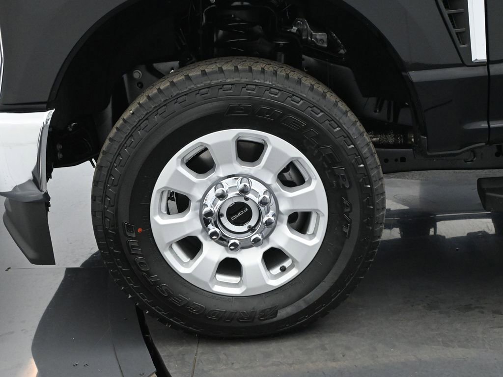 Certified 2024 Ford F250 XLT w/ FX4 Off-Road Package image 25