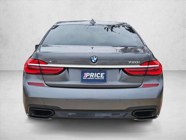 Used 2018 BMW 750i xDrive image 6