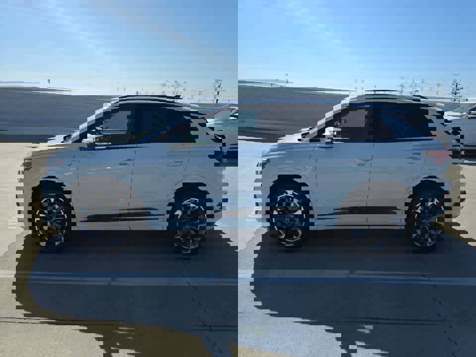 Used 2023 Audi Q4 e-tron Prestige w/ Black Optic Package image 6