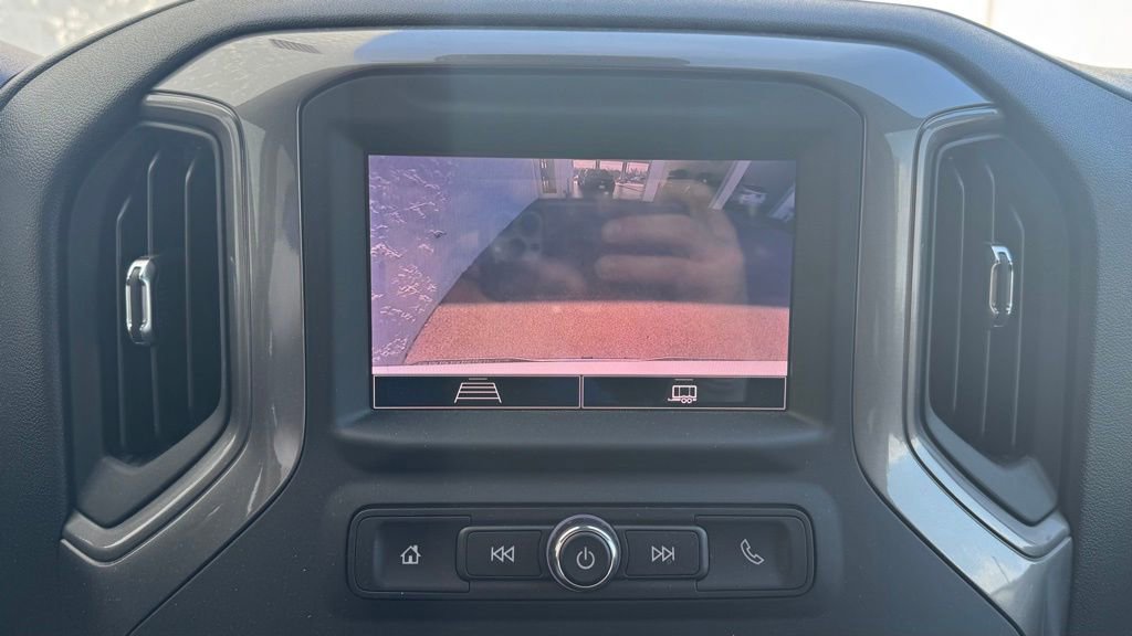 Used 2025 Chevrolet Silverado 1500 Custom image 22