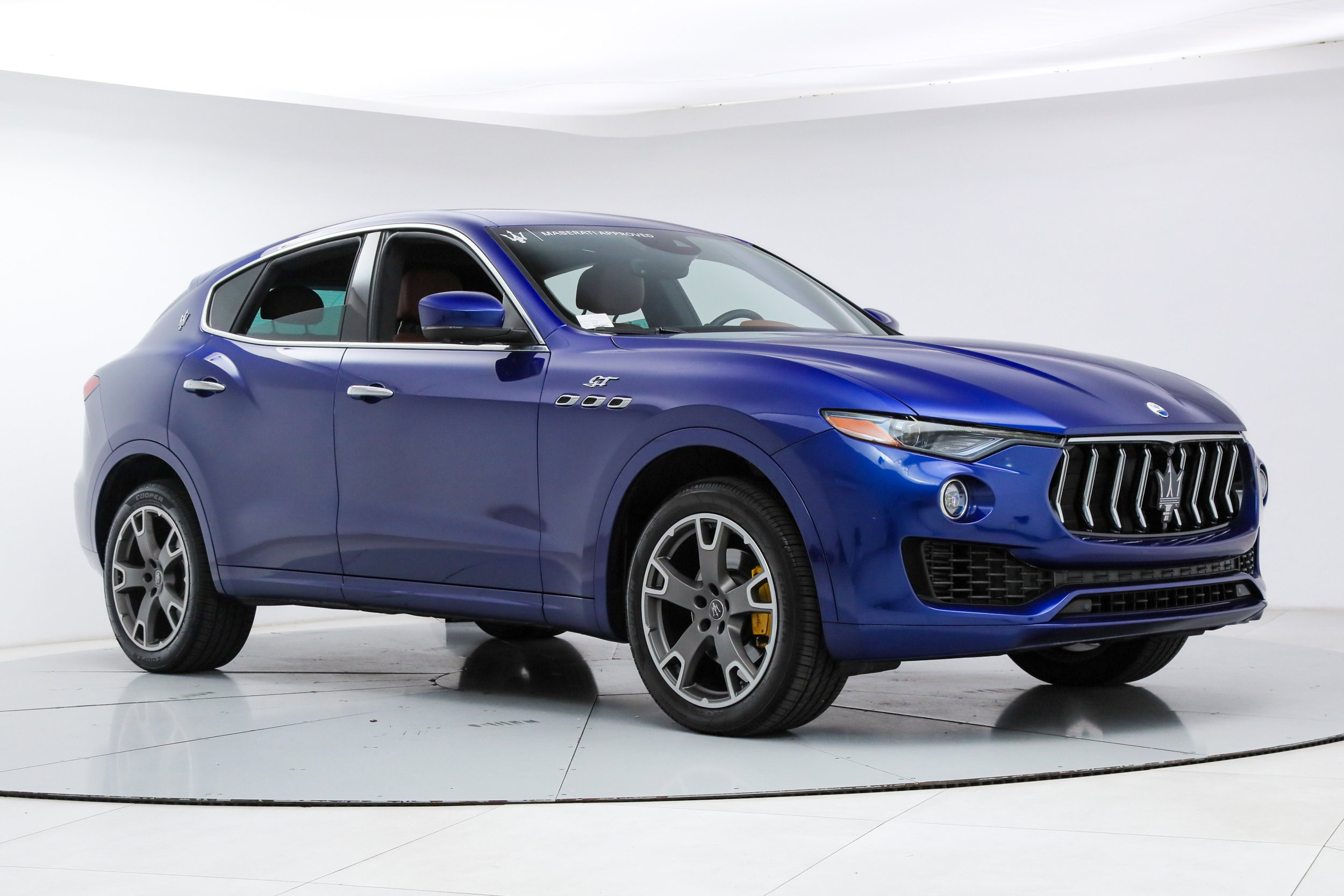 Certified 2023 Maserati Levante GT AWD/4WD image 7