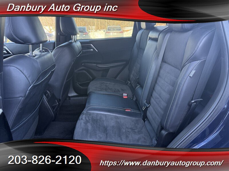 Used 2022 Mitsubishi Outlander SE AWD/4WD image 12