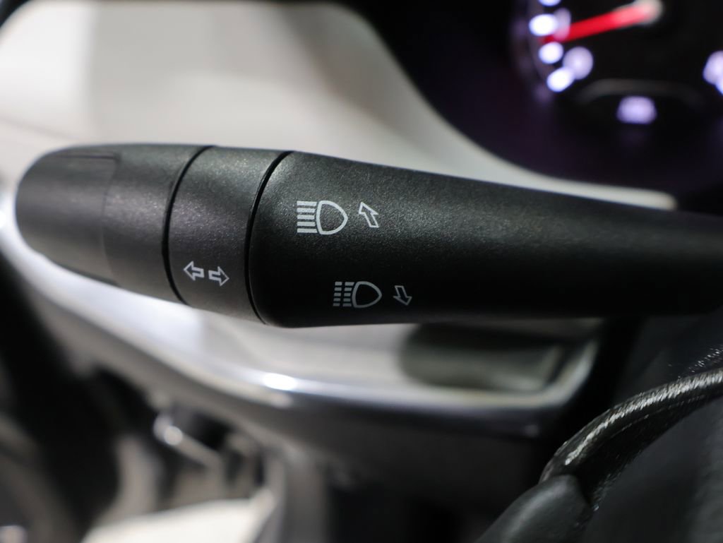 Used 2023 Jeep Compass Limited AWD/4WD image 39