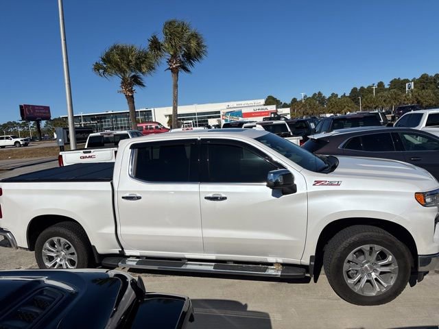 Used 2025 Chevrolet Silverado 1500 LTZ w/ LTZ Premium Package image 4