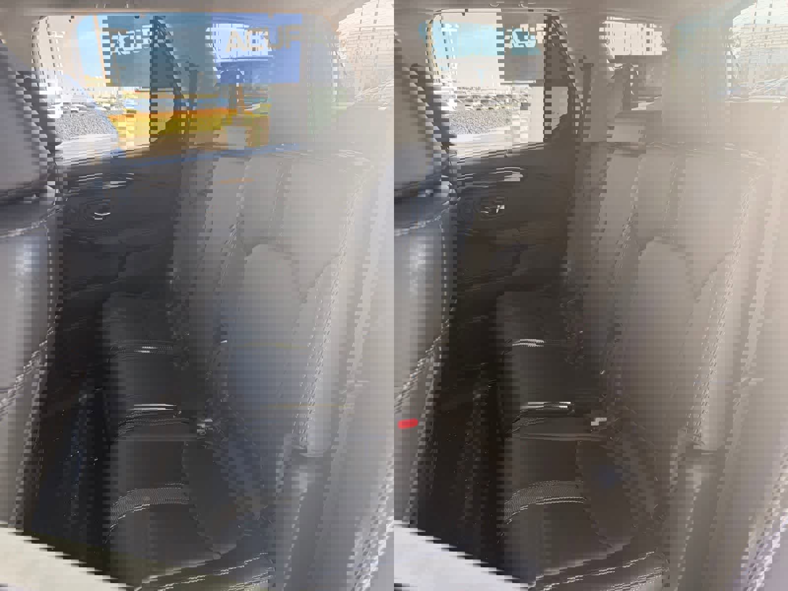 Used 2023 Honda Pilot EX-L image 10