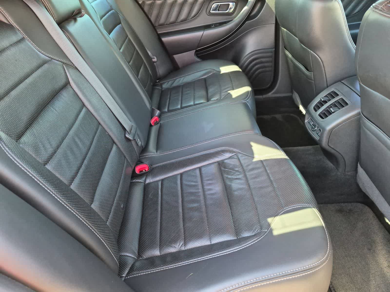 Used 2015 Ford Taurus SHO w/ Equipment Group 401A AWD/4WD image 21
