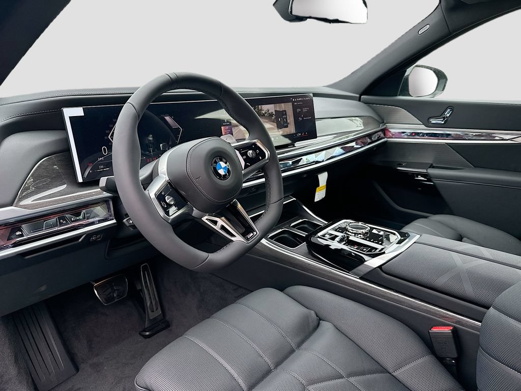 New 2026 BMW 760i xDrive w/ Executive Package AWD/4WD image 9