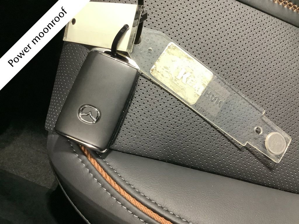 Certified 2025 MAZDA CX-50 AWD 2.5 S w/ Weather Package image 17