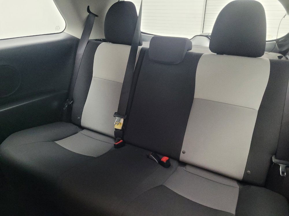 Used 2018 Toyota Yaris LE w/ Carpet Mat Package image 18