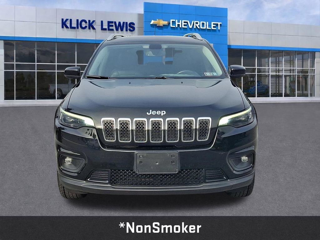 Used 2020 Jeep Cherokee Latitude Plus w/ Comfort/Convenience Group AWD/4WD image 2