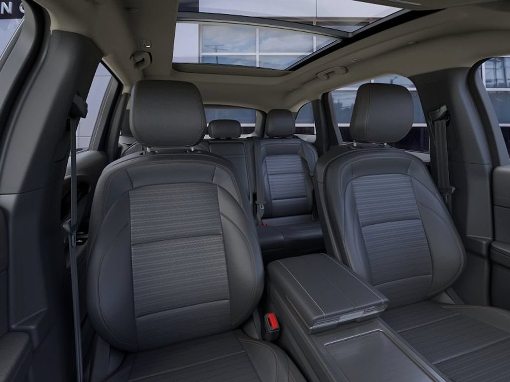 New 2026 Lincoln Nautilus Reserve w/ Jet Appearance Package AWD/4WD image 11
