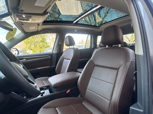 Used 2023 Volkswagen Atlas SE w/ Panoramic Sunroof Package image 31