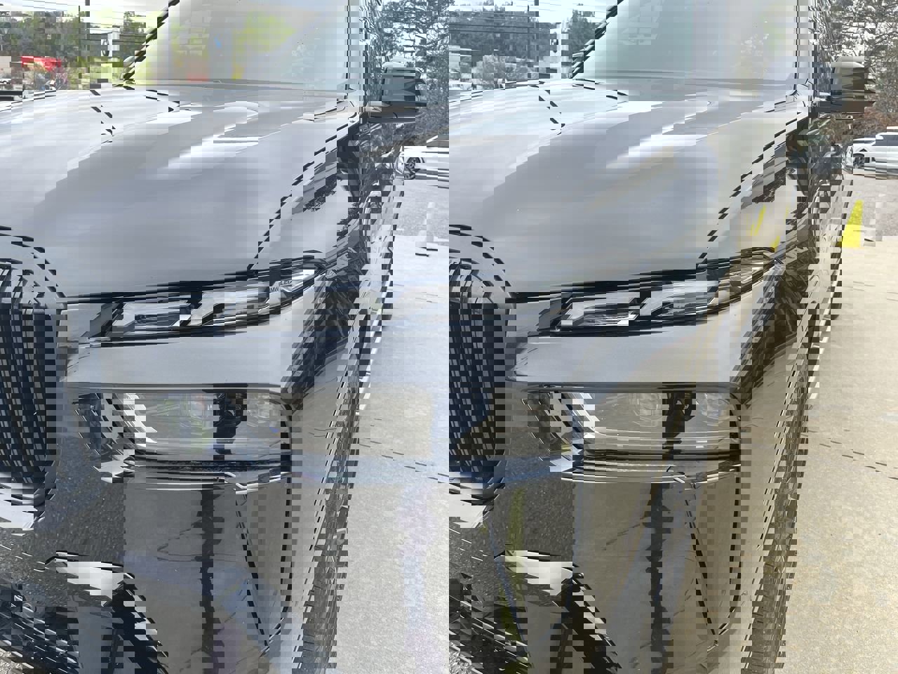 Certified 2023 BMW X7 xDrive40i w/ Executive Package image 11