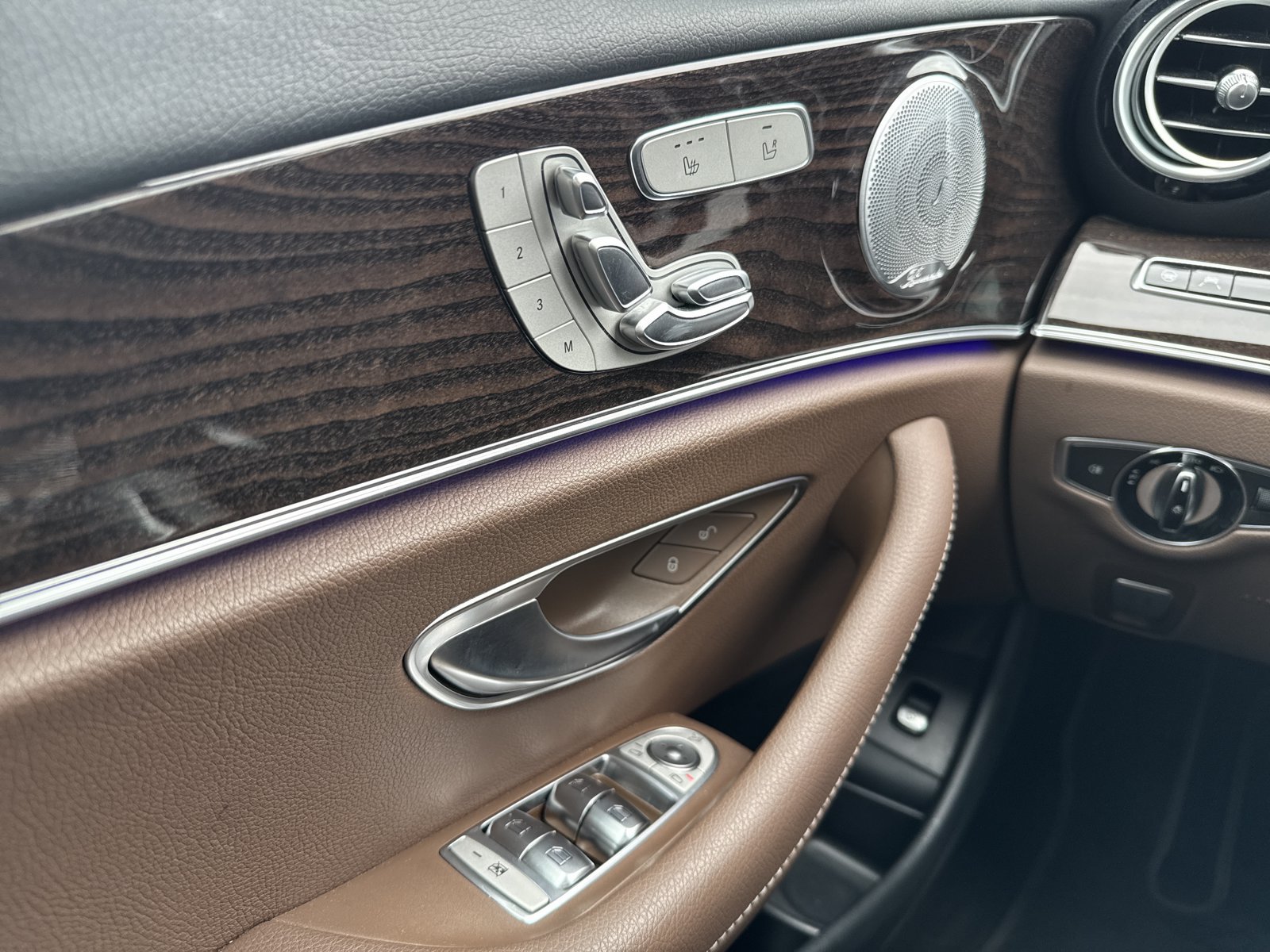 Certified 2020 Mercedes-Benz E 350 4MATIC Sedan image 23
