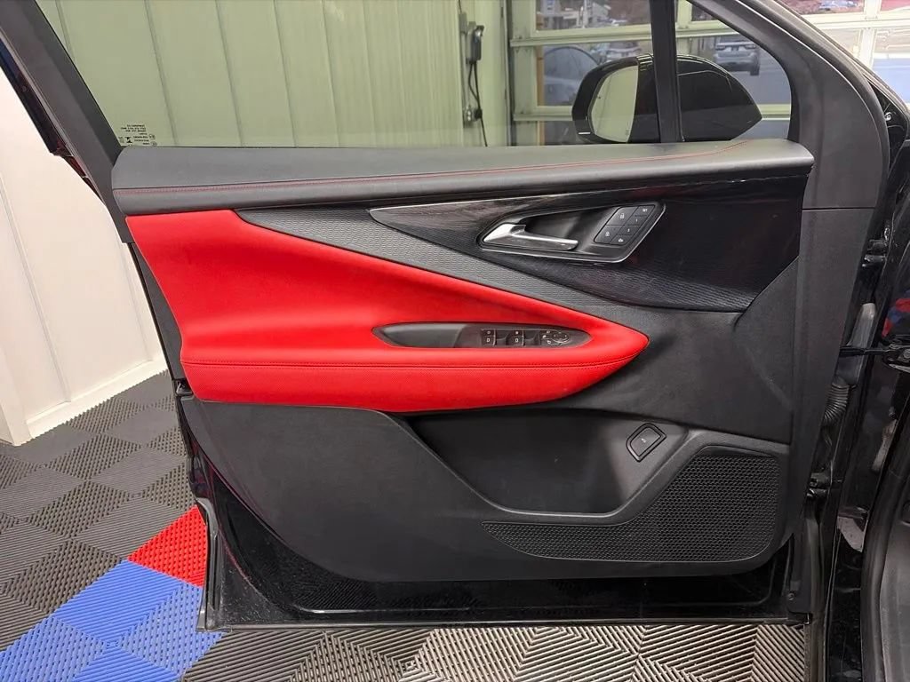 Used 2024 Chevrolet Blazer EV RS AWD/4WD image 11