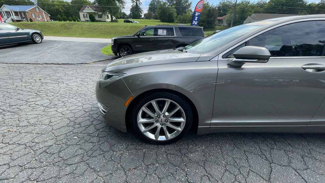 Used 2016 Lincoln MKZ AWD w/ Equipment Group 300A Reserve image 2