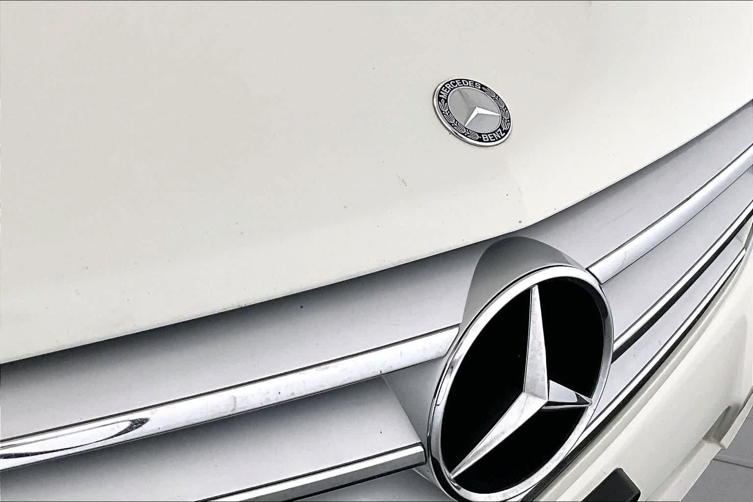 Used 2012 Mercedes-Benz C 300 4MATIC Sedan image 29