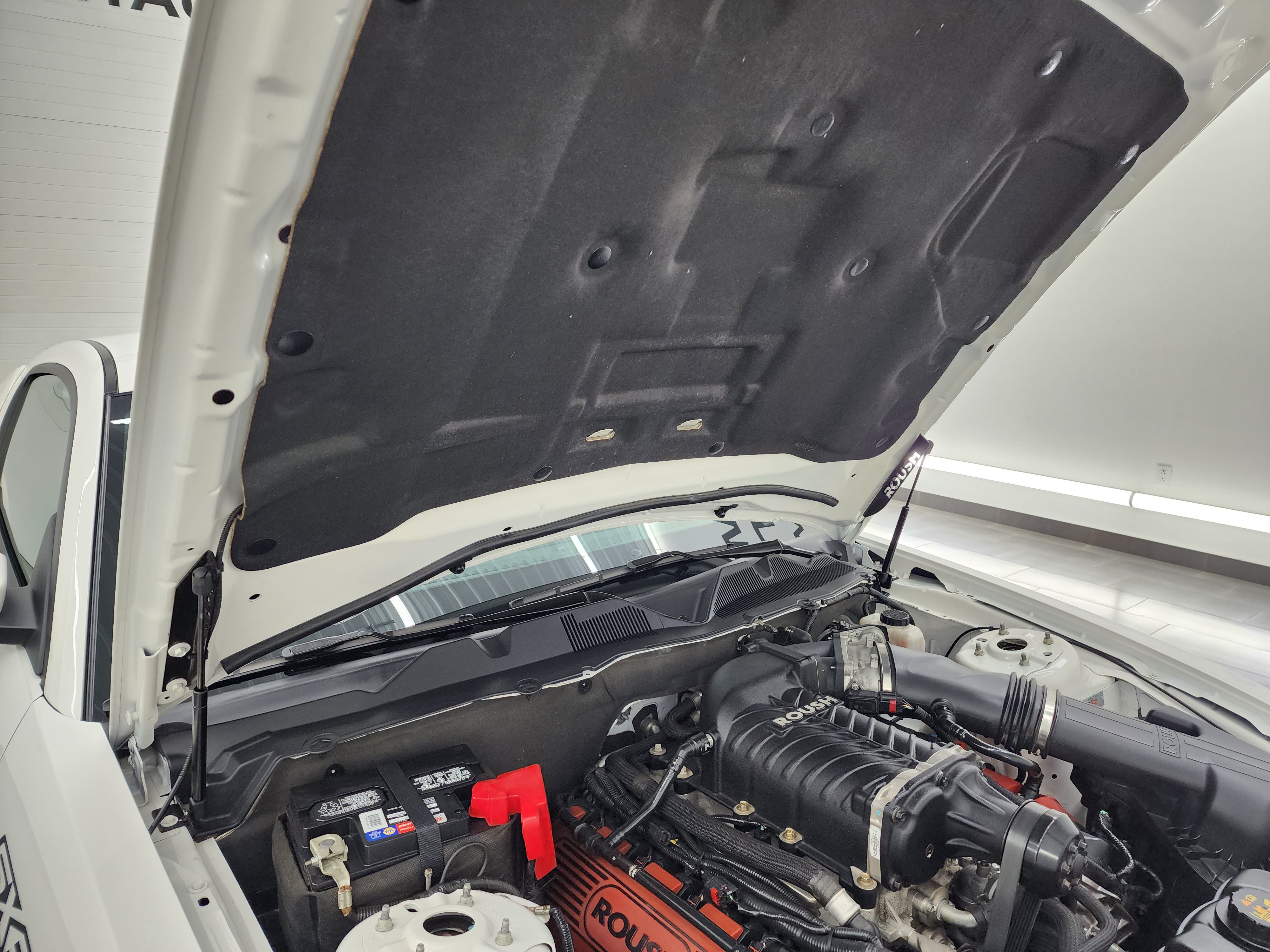 Used 2011 Ford Mustang GT Premium w/ Security Pkg RWD image 23