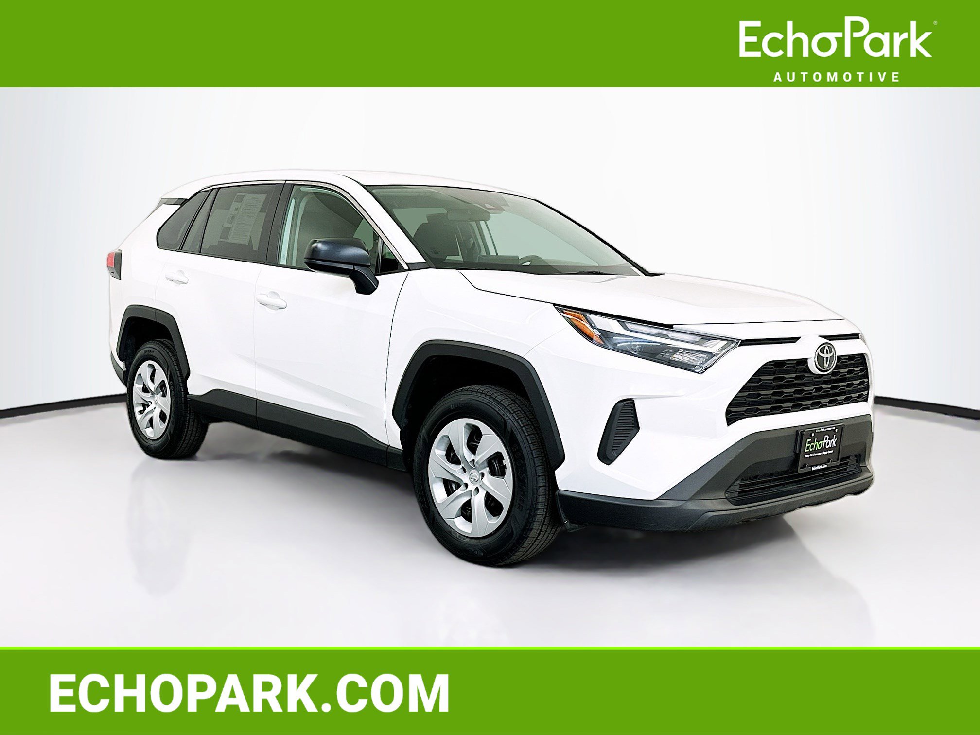 Used 2025 Toyota RAV4 LE image 1