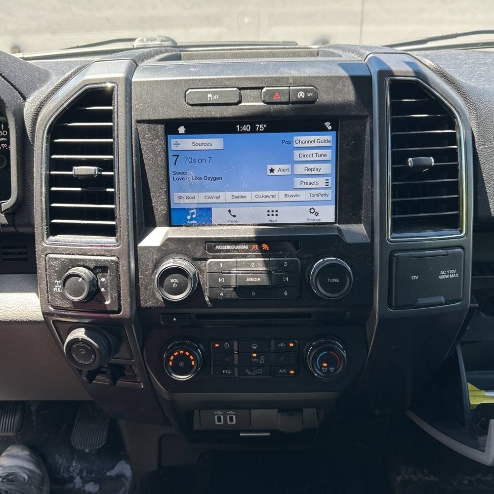 Used 2018 Ford F150 XLT w/ Equipment Group 302A Luxury AWD/4WD image 15
