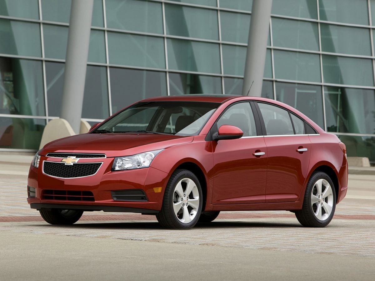 Used 2011 Chevrolet Cruze LT FWD image 1