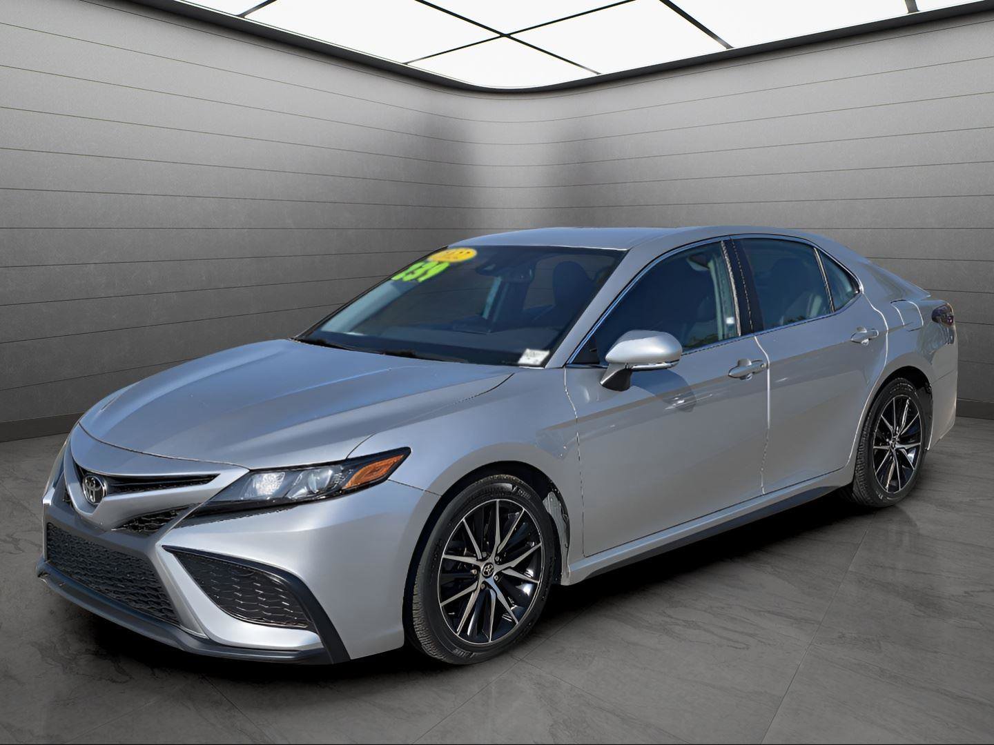 Used 2022 Toyota Camry SE