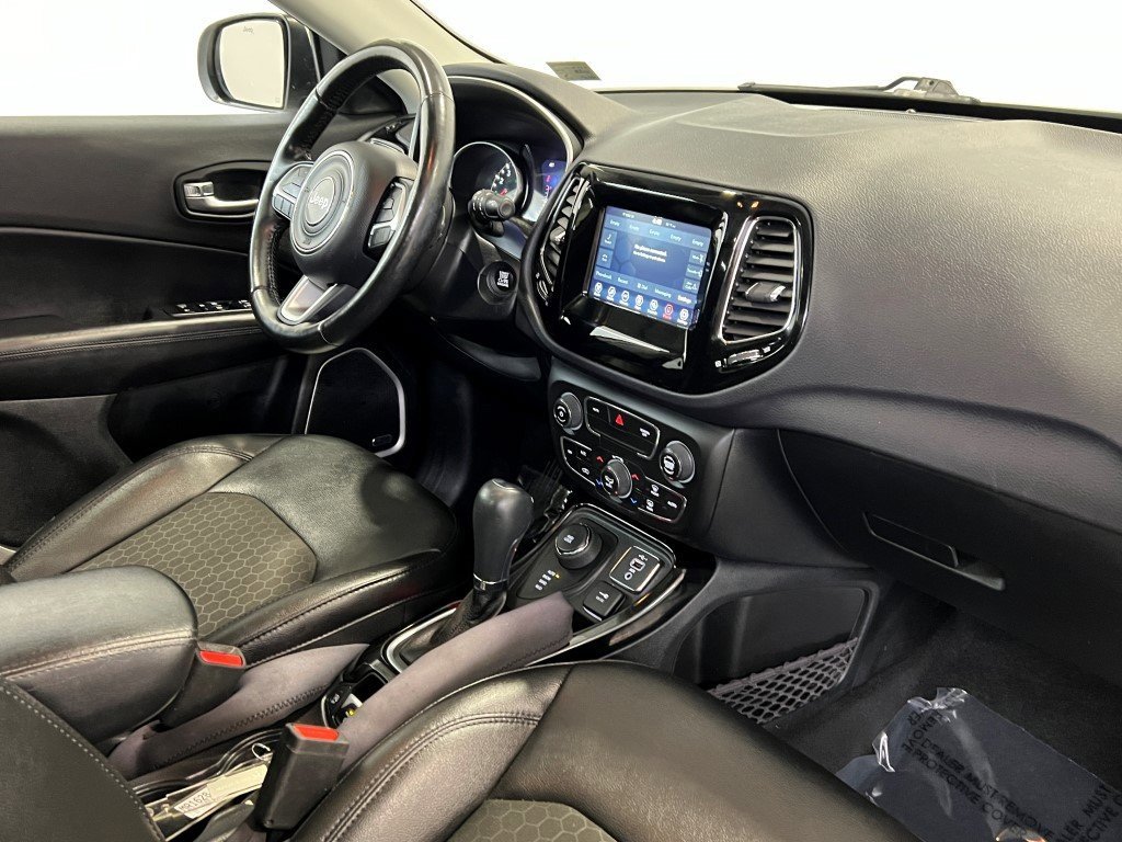 Certified 2021 Jeep Compass Latitude w/ Sun and Sound Group image 16