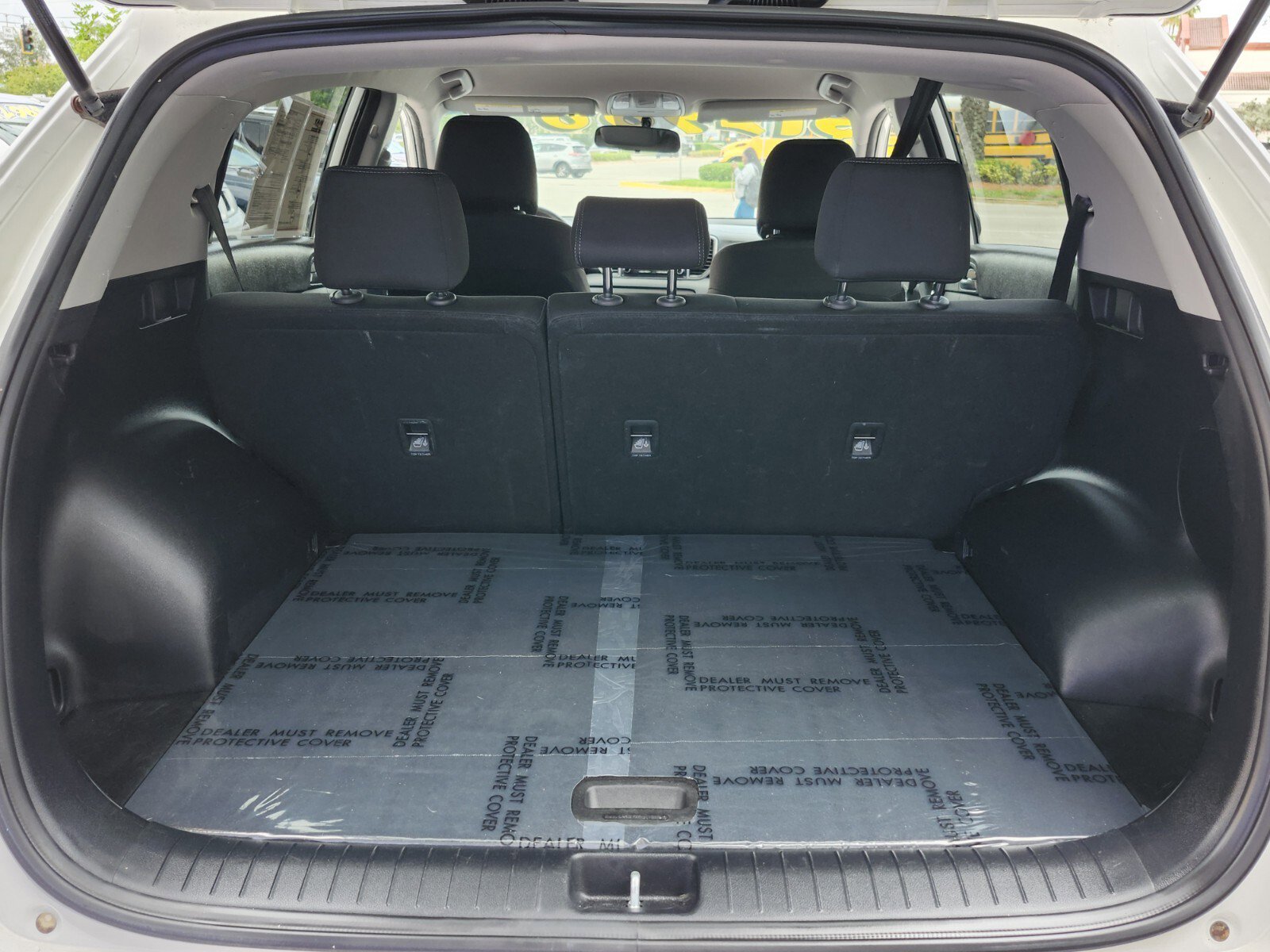 Used 2017 Kia Sportage LX image 8