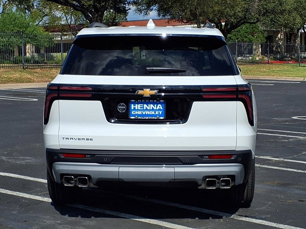 New 2026 Chevrolet Traverse LT w/ Driver Confidence Package image 5