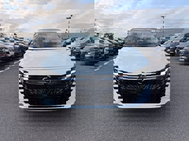 New 2026 Nissan Sentra SR w/ SR Premium Package image 3