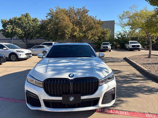 Used 2020 BMW 750i xDrive w/ Executive Package AWD/4WD image 2