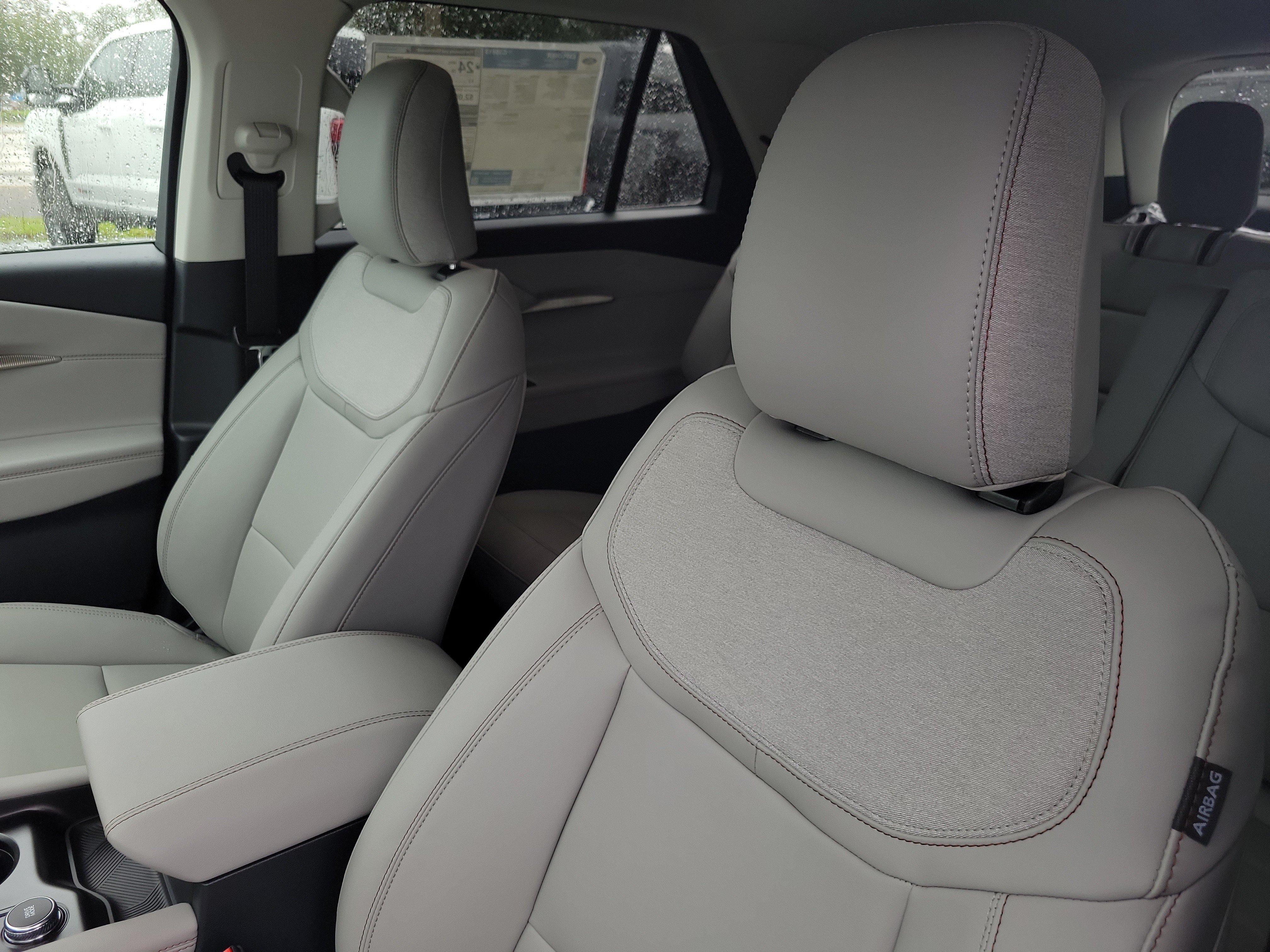 New 2026 Ford Explorer Active w/ Active Comfort Package RWD image 10