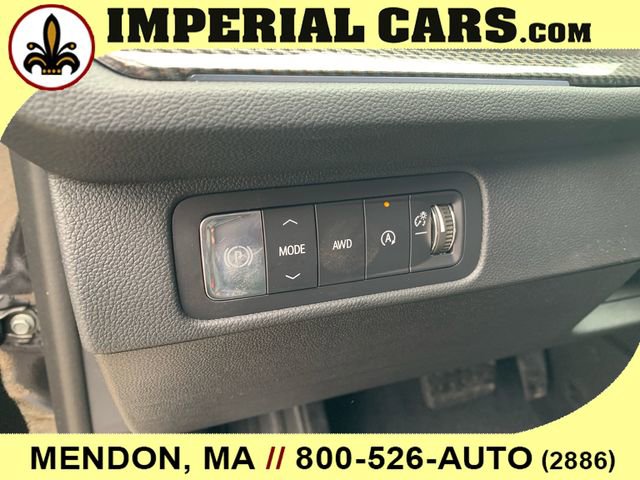 New 2026 Chevrolet Traverse High Country w/ LPO, Floor Liner Package image 16