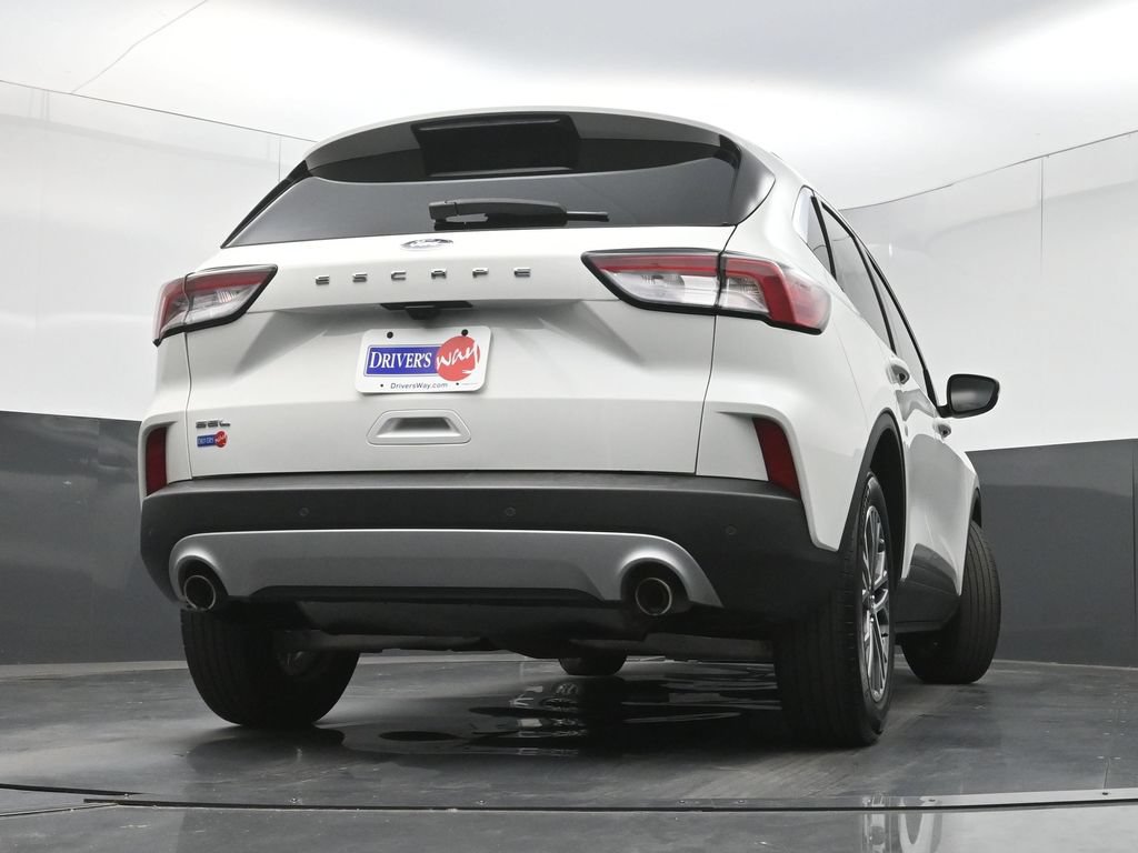 Used 2022 Ford Escape SEL w/ Technology Package FWD image 30
