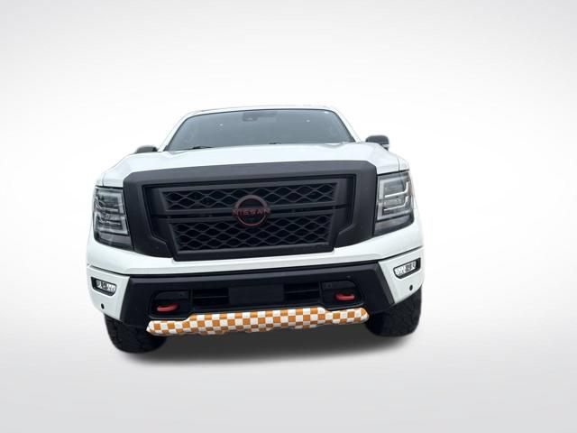 Used 2023 Nissan Titan PRO-4X w/ Pro-4x Convenience Package AWD/4WD image 6