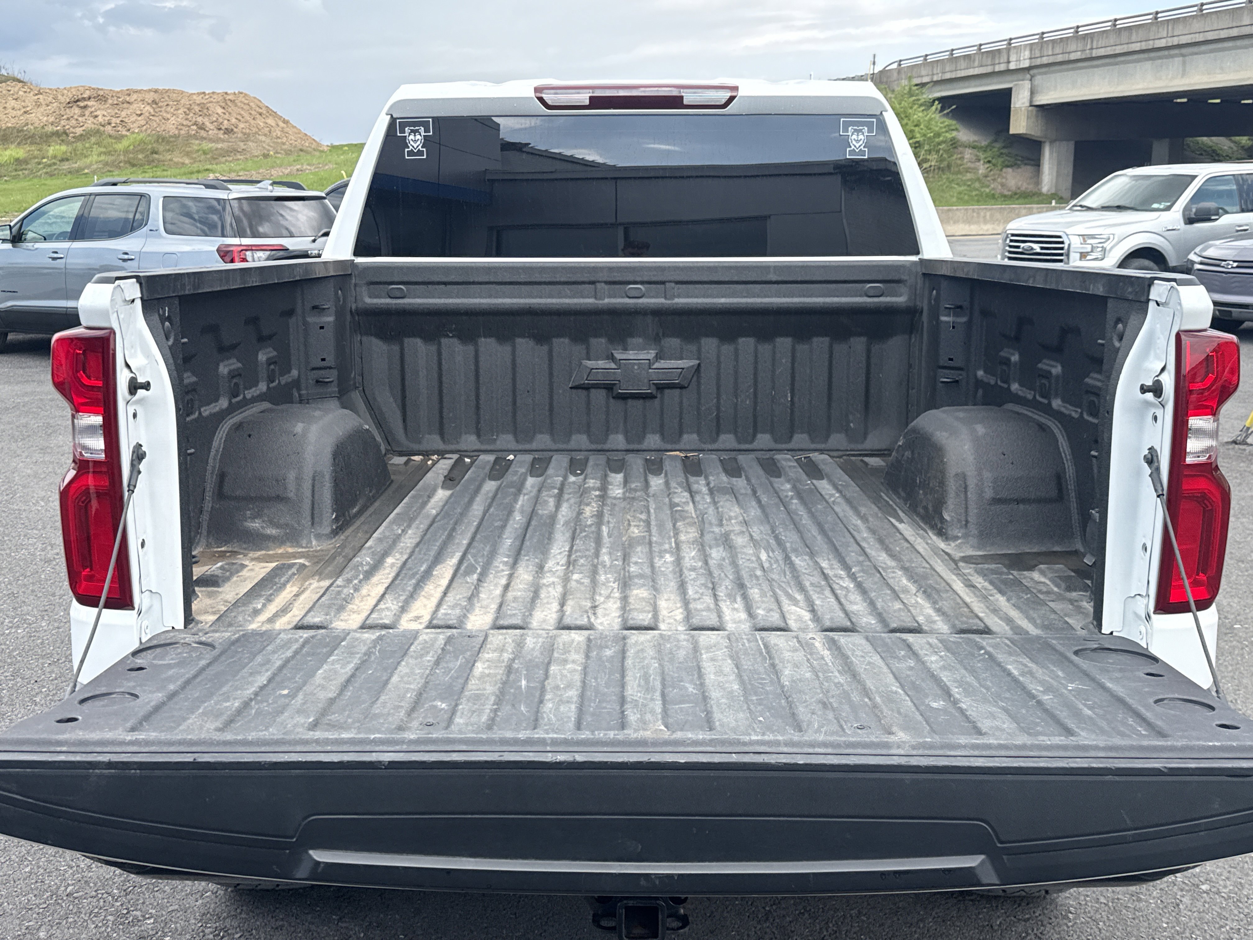 Used 2024 Chevrolet Silverado 1500 LT Trail Boss w/ Protection Package AWD/4WD video 4