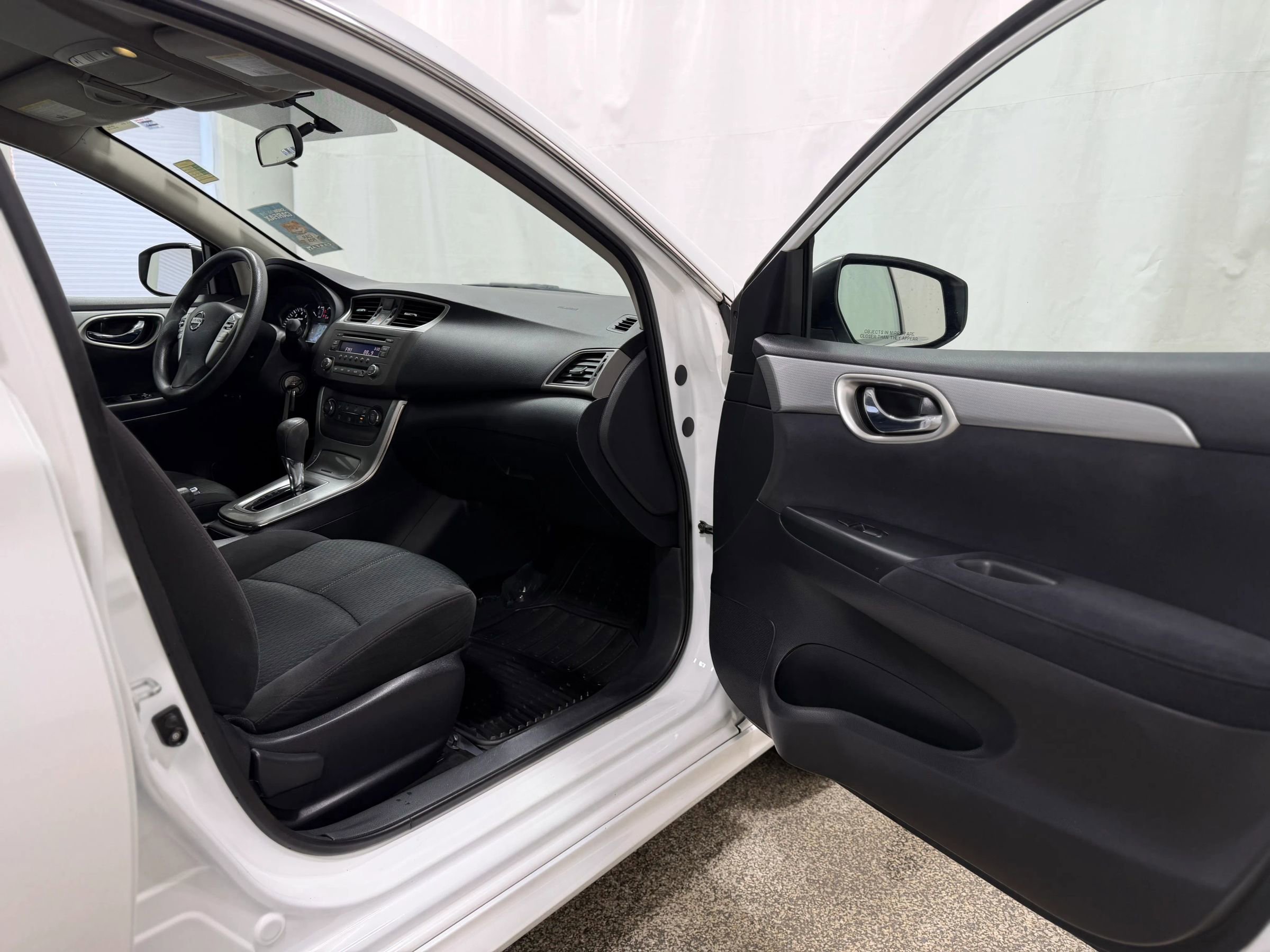 Used 2014 Nissan Sentra SR image 23