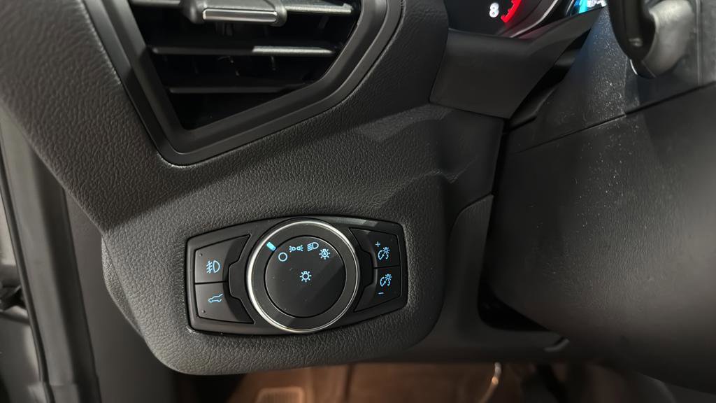 Used 2019 Ford Escape SE AWD/4WD image 18