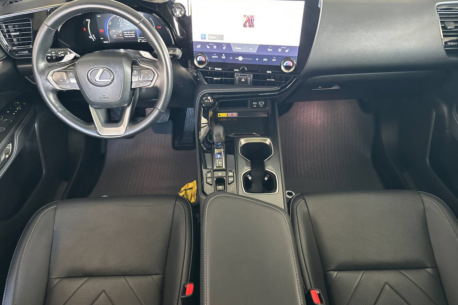 Used 2025 Lexus NX 450h+ AWD w/ Accessory Package (Z2) image 10
