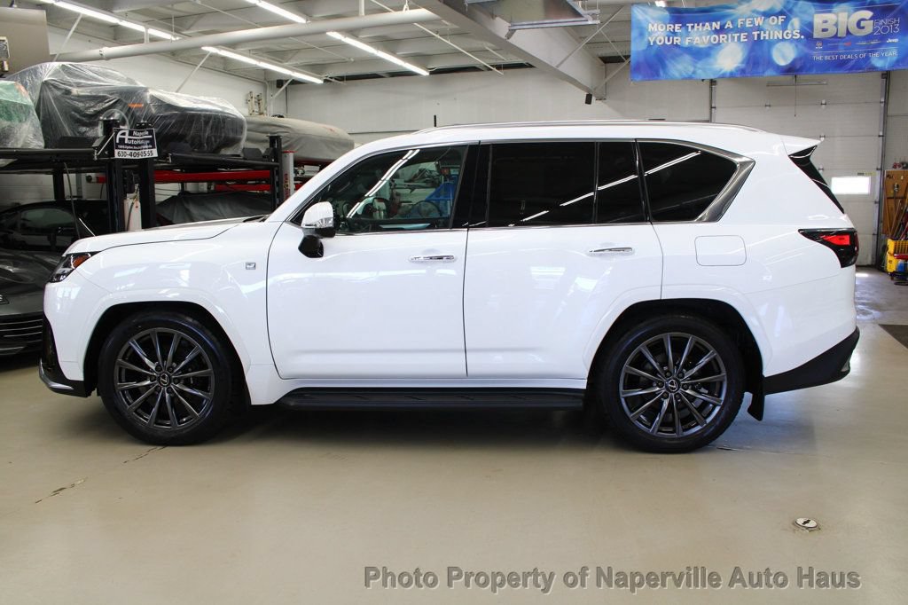 Used 2024 Lexus LX 600 F Sport AWD/4WD image 4