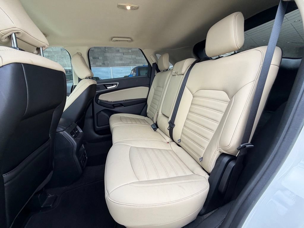 Used 2020 Ford Edge SEL w/ Convenience Package FWD image 23