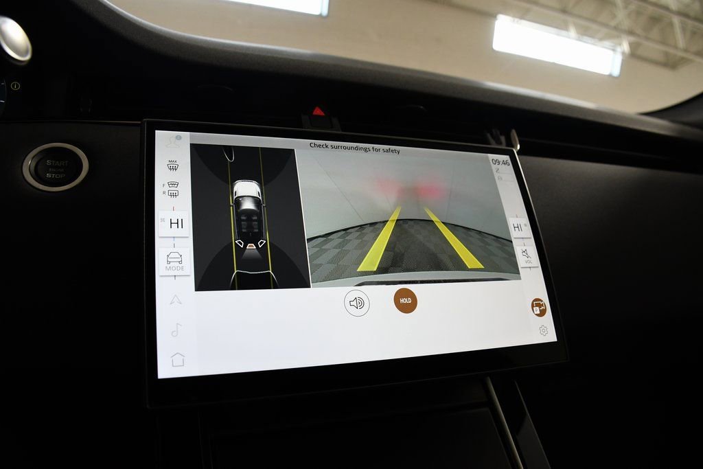 Used 2026 Land Rover Range Rover Evoque S image 32