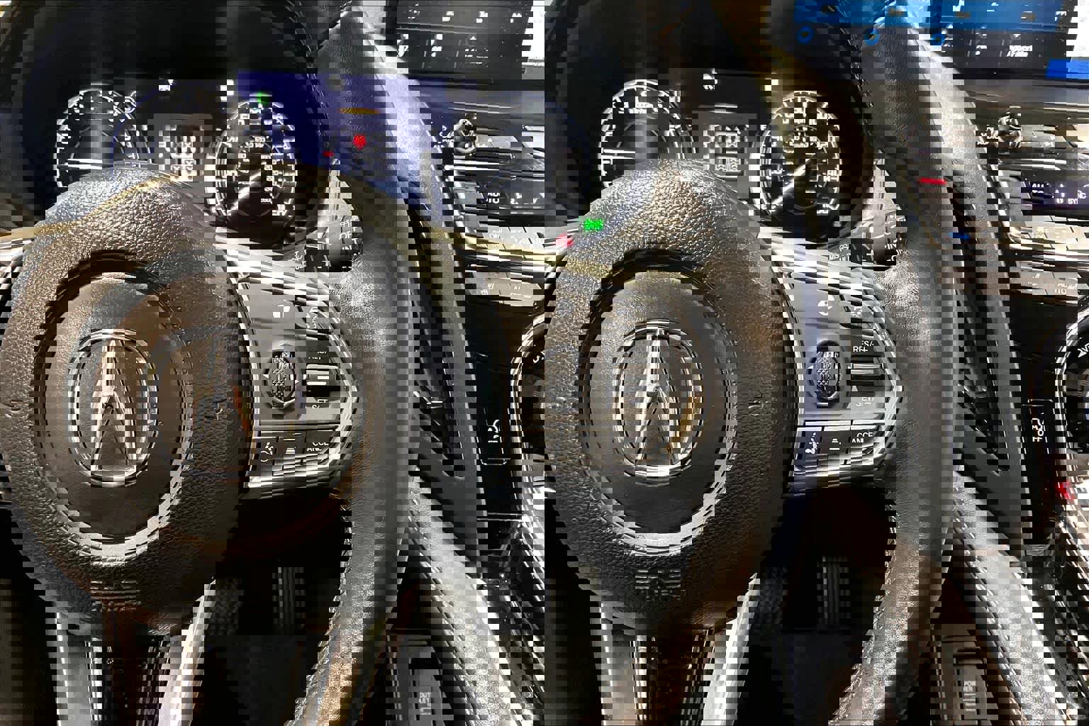 Used 2024 Acura RDX SH-AWD w/ Technology Package image 20