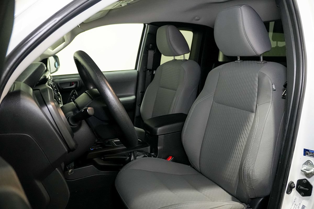 Used 2022 Toyota Tacoma SR RWD image 11