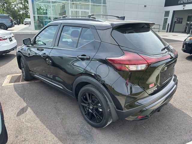 Used 2022 Nissan Kicks SR w/ Interior Electronics Package FWD image 7